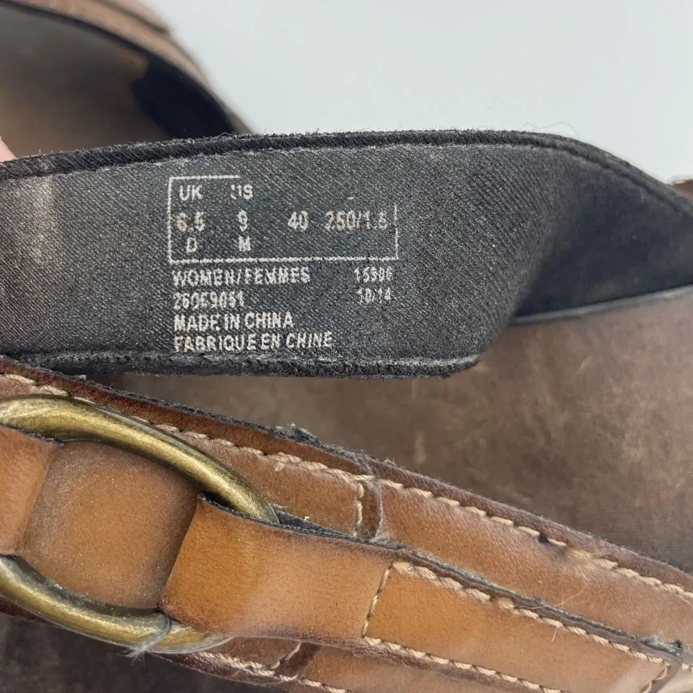 Clarks Nerice Brown Thong Flip Flop Sandals